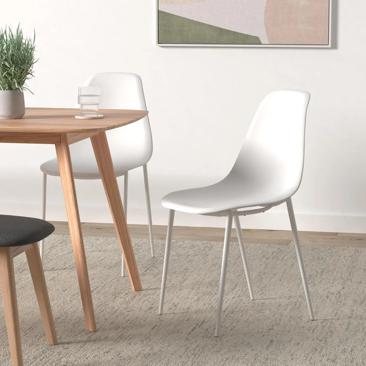 POLY & BARK Isla Modern Kitchen Chairs Set of 4 - Plastic Dining Chair with Metal Legs - Quick Assembly Simple Cafe Chairs Plastic for Indoor or Outdoor - White